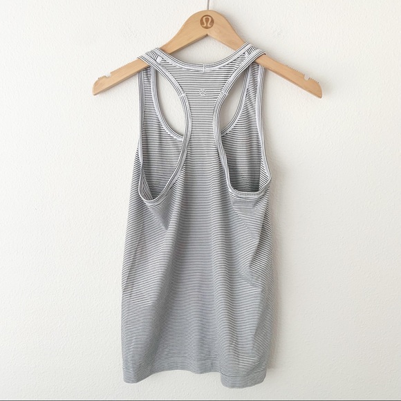 Lululemon Swiftly Tech Racerback Tank - Picture 2 of 6